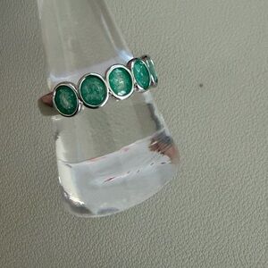 💚✨ Bomb Party OG Collection “A Line That Waits” Ring ✨💚